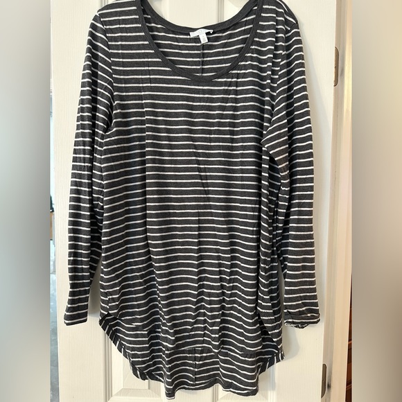 Abound Tops - Abound Long Sleeve striped Shirt size XL women’s